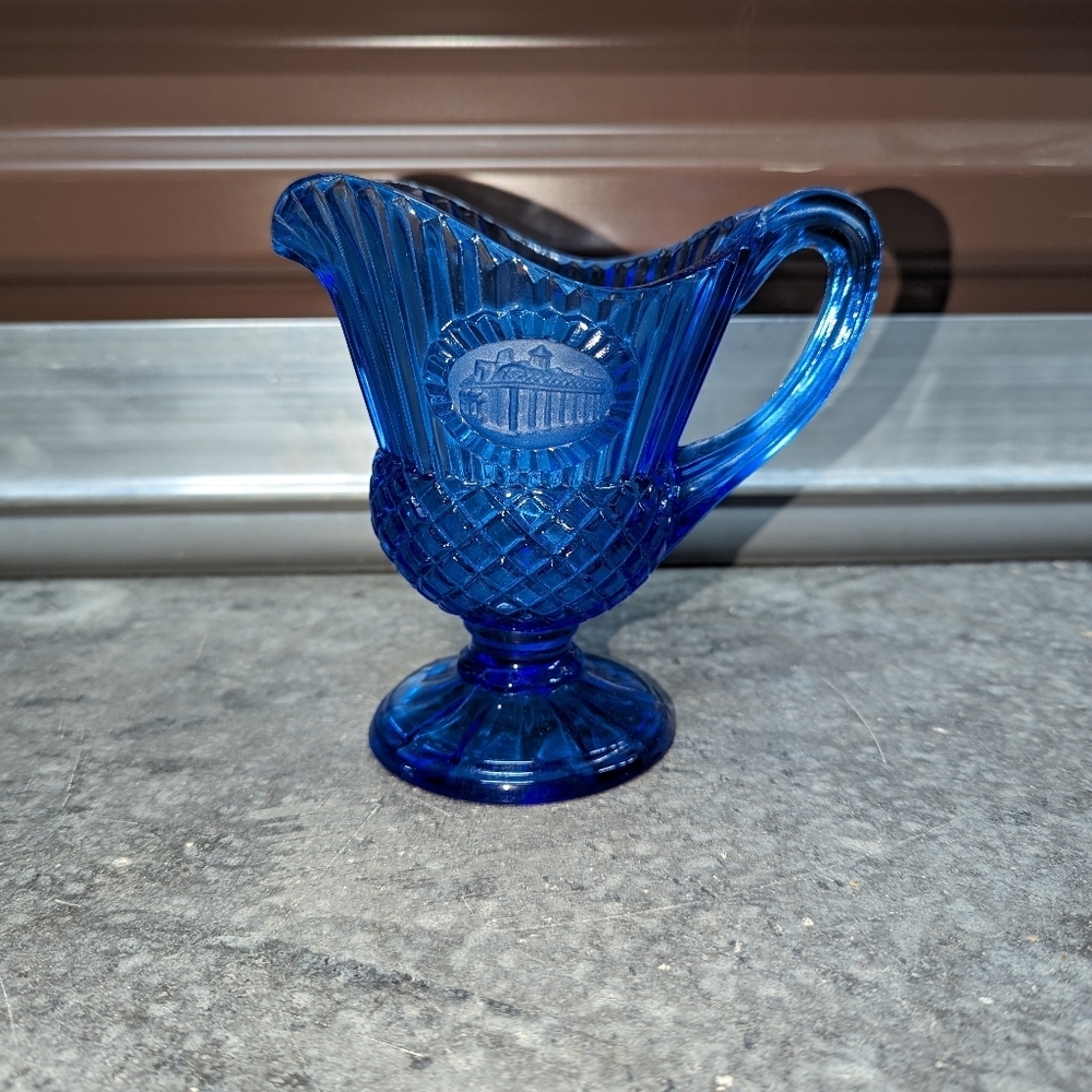 Vintage Avon/Fostoria George & Martha‎ Washington Mt. Vernon Creamer 5.5”